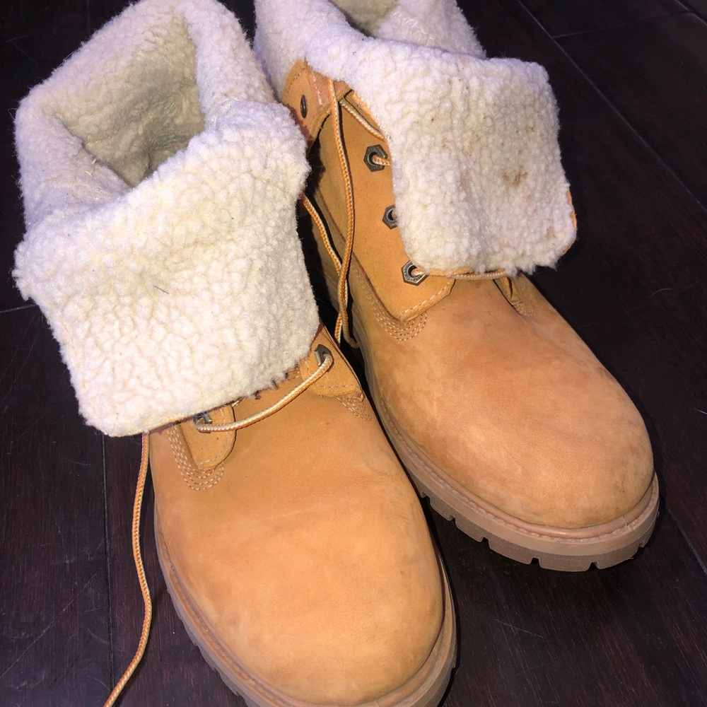 Womens Teddy Timbs